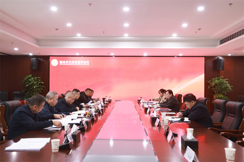 专题学习.jpg 专题学习.jpg